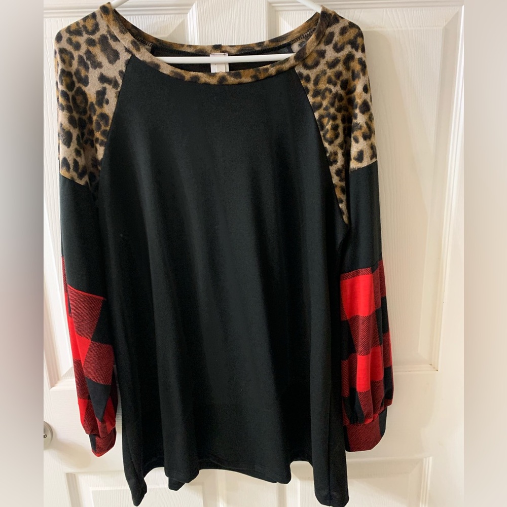 Cute blouse - worn once